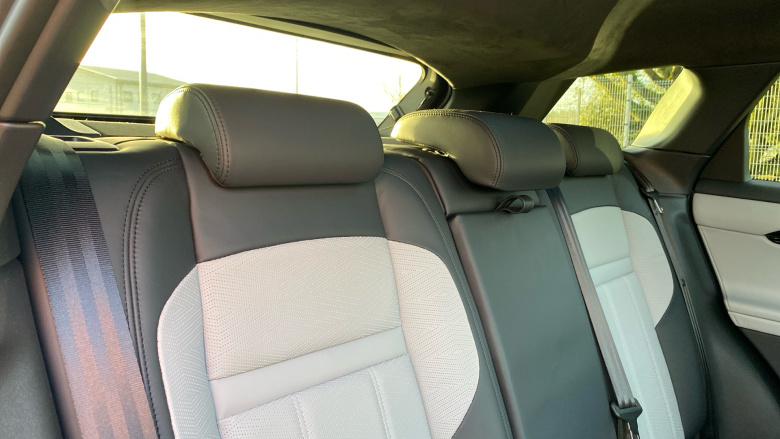 Land Rover Range Rover Evoque 2.0 D200 Autobiography 5dr Auto [Revised] Diesel Hatchback